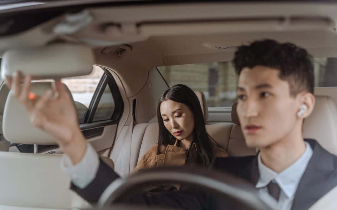 The Benefits of Hiring a Chauffeur Service for Business Travel